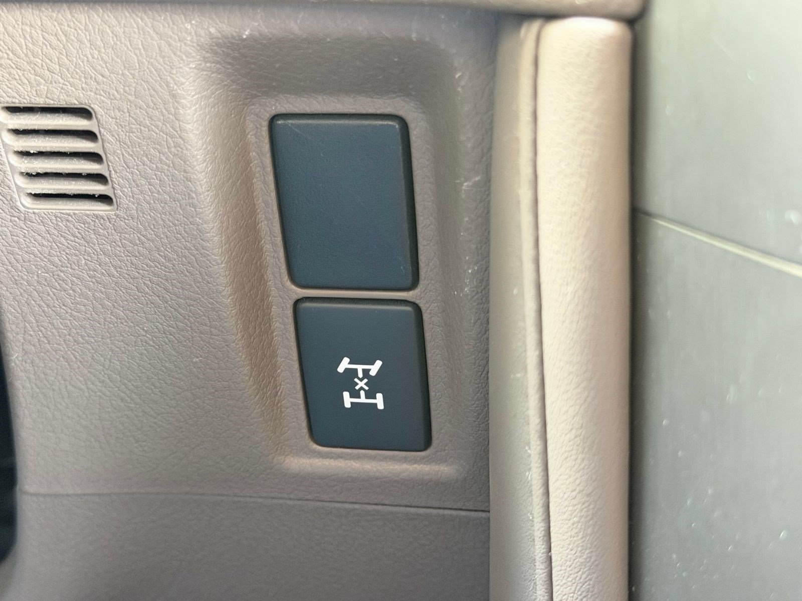 Used 2019 Lexus GX 460 Premium AWD/4WD image 35