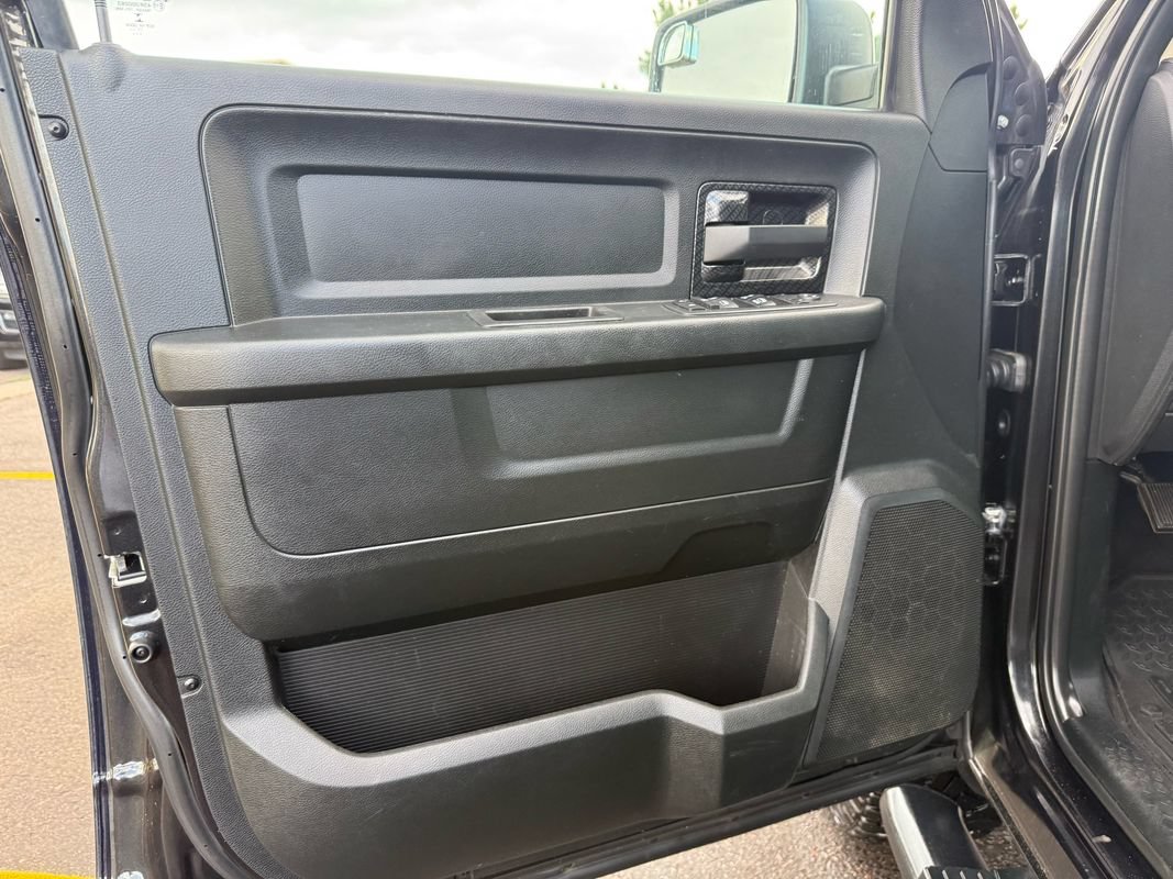 Used 2018 RAM 1500 Express w/ Express Value Package AWD/4WD image 18