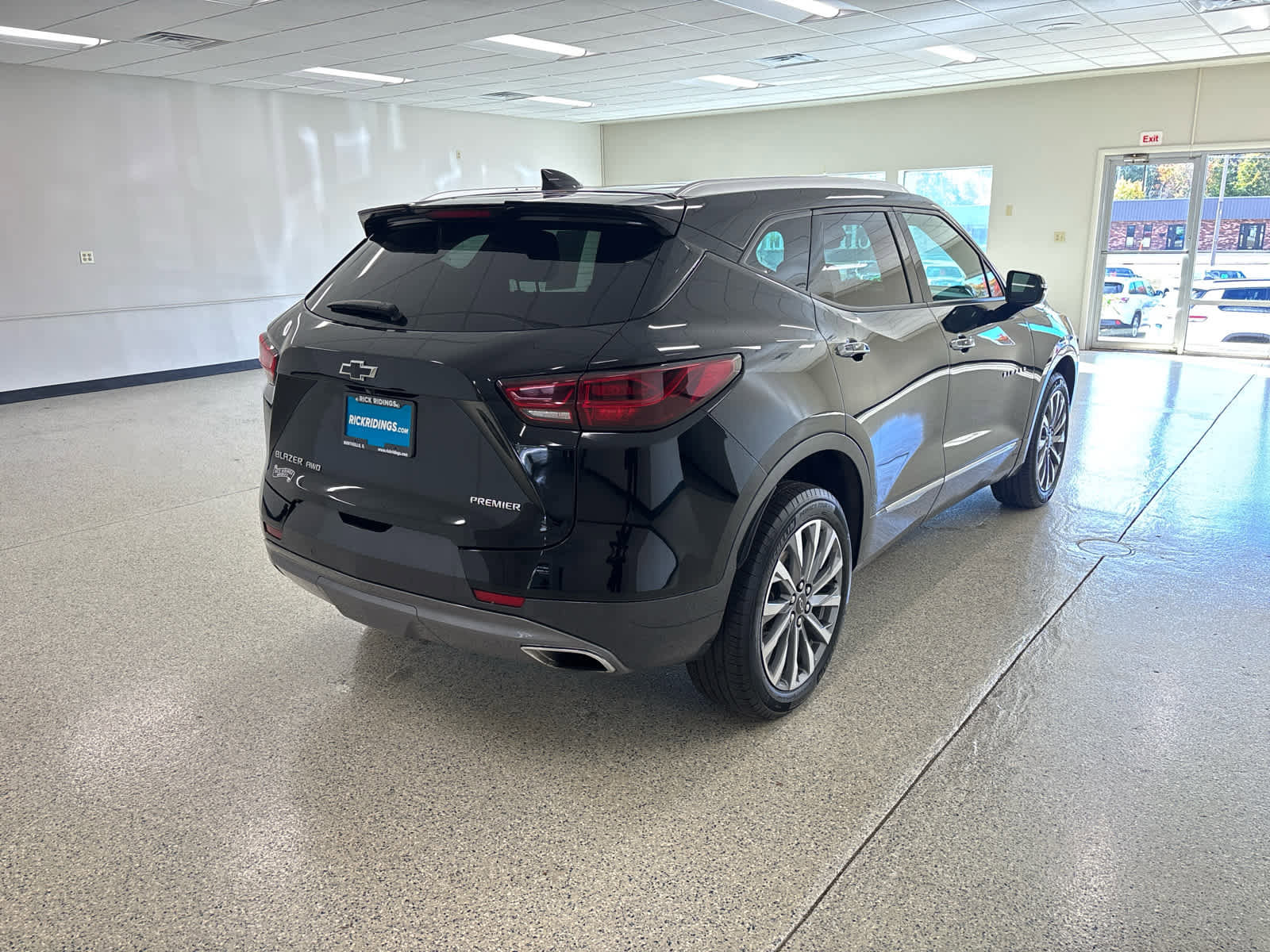 Used 2024 Chevrolet Blazer Premier w/ Enhanced Convenience Package image 6