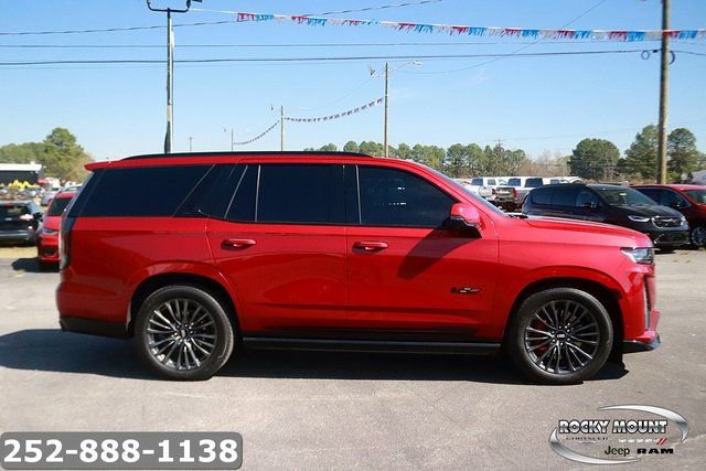 Used 2023 Cadillac Escalade V AWD/4WD image 4