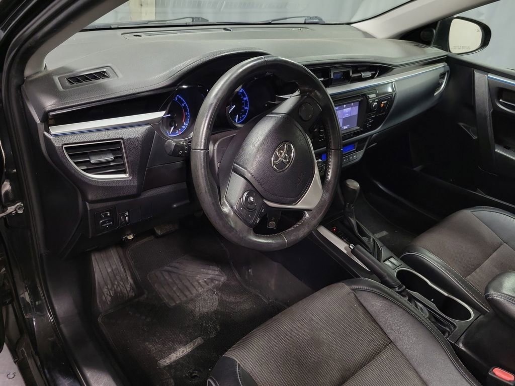 Used 2015 Toyota Corolla S FWD image 13
