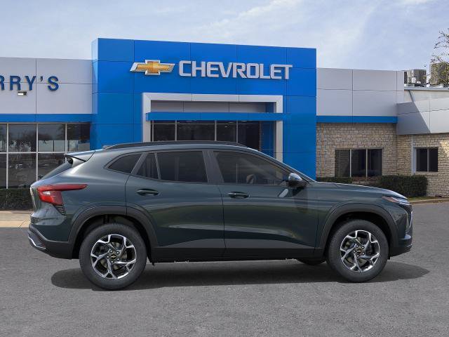 New 2026 Chevrolet Trax LT w/ LT Convenience Package FWD image 30