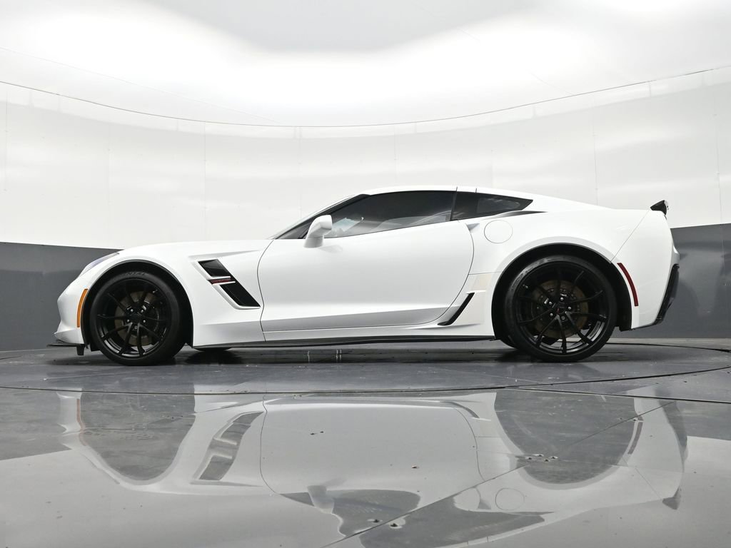 Used 2019 Chevrolet Corvette Grand Sport w/ Carbon Flash Badge Package image 25