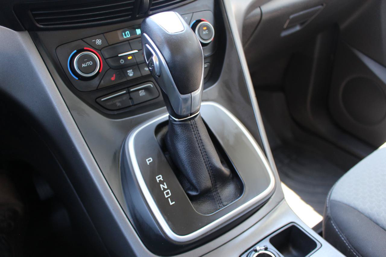 Used 2018 Ford C-MAX SE w/ Cold Weather Package FWD image 26