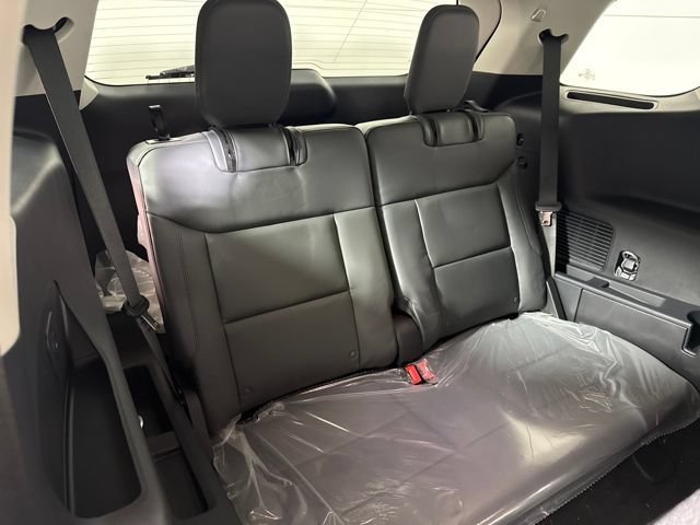 New 2026 Ford Explorer Active AWD/4WD image 15
