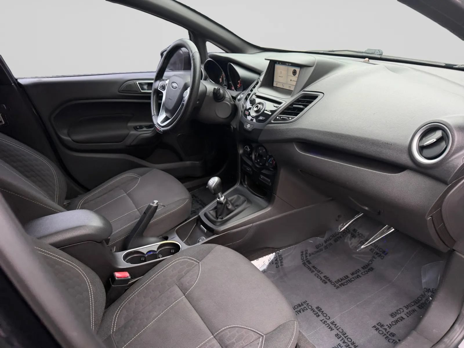 Used 2016 Ford Fiesta ST FWD image 34