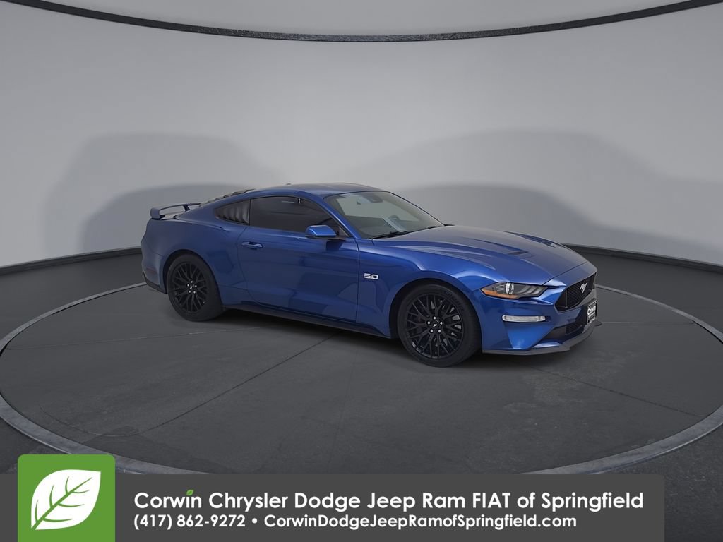 Used 2018 Ford Mustang GT Premium w/ GT Performance Package RWD image 2