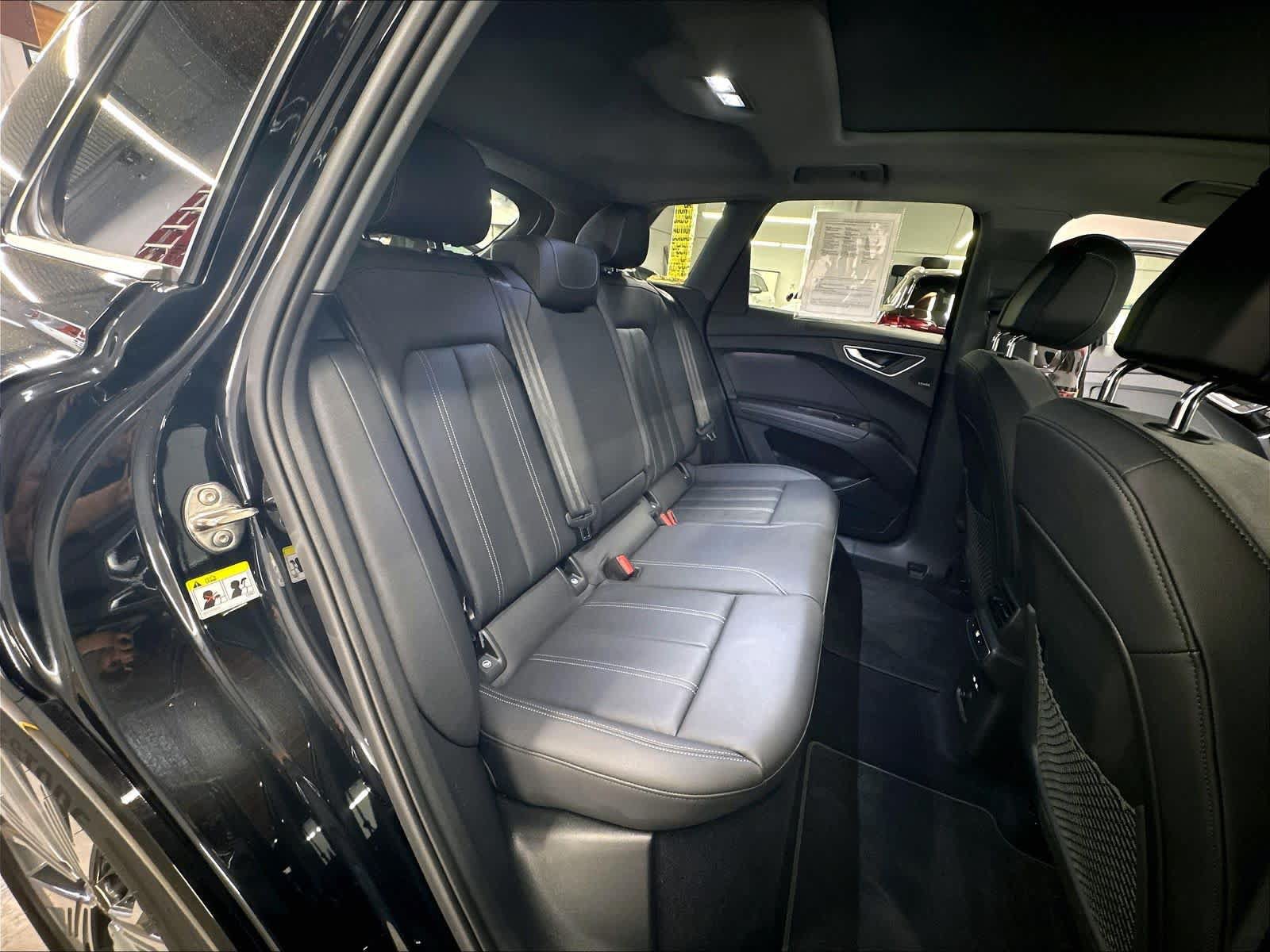 Used 2023 Audi Q4 e-tron Premium Plus w/ Premium Plus RWD image 27