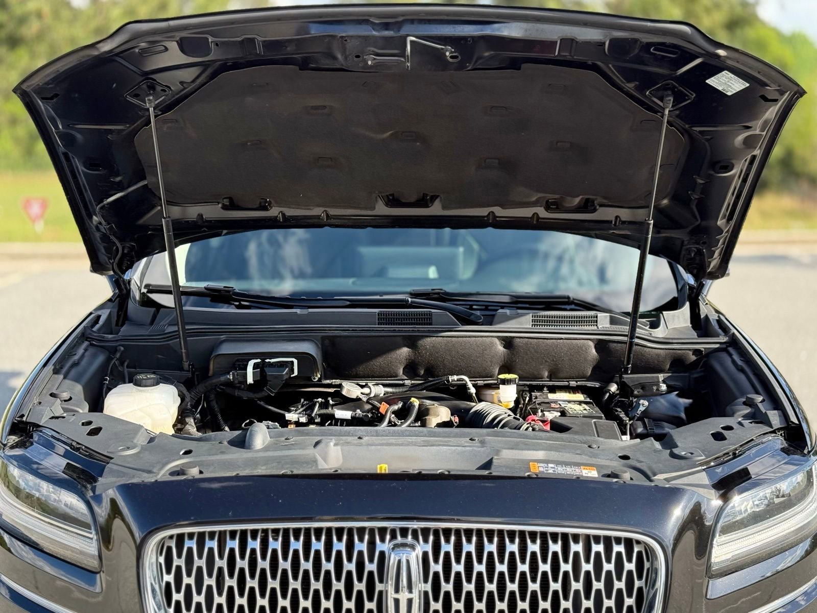 Used 2022 Lincoln Nautilus AWD image 46