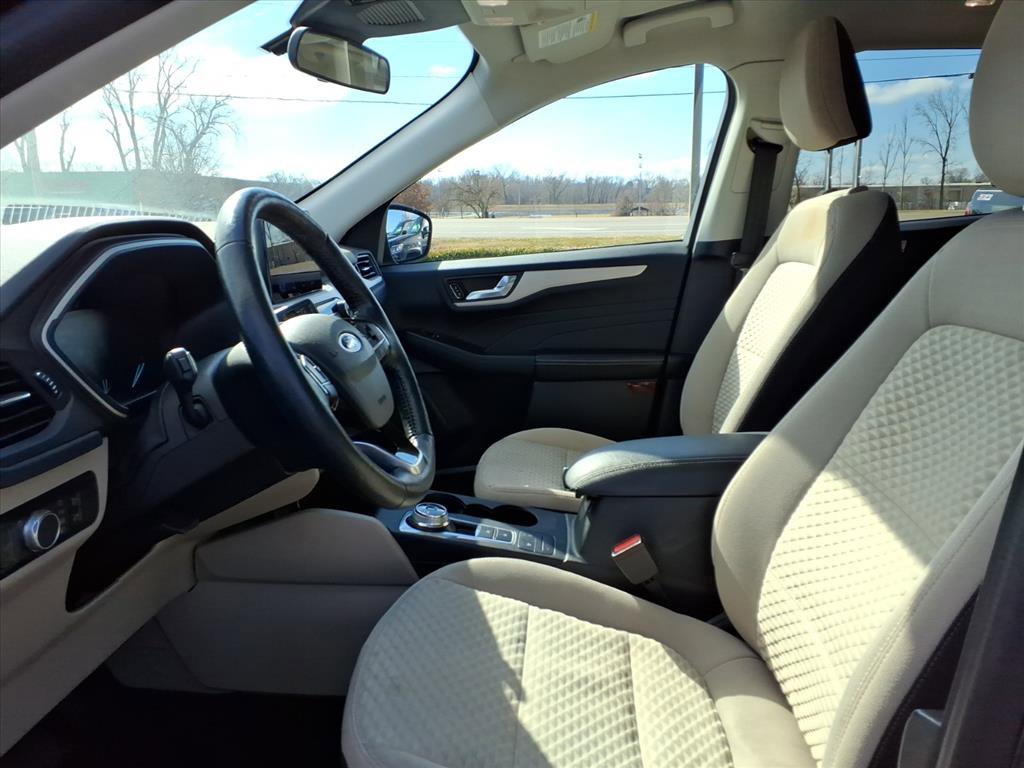 Used 2021 Ford Escape SE w/ Convenience Package image 26