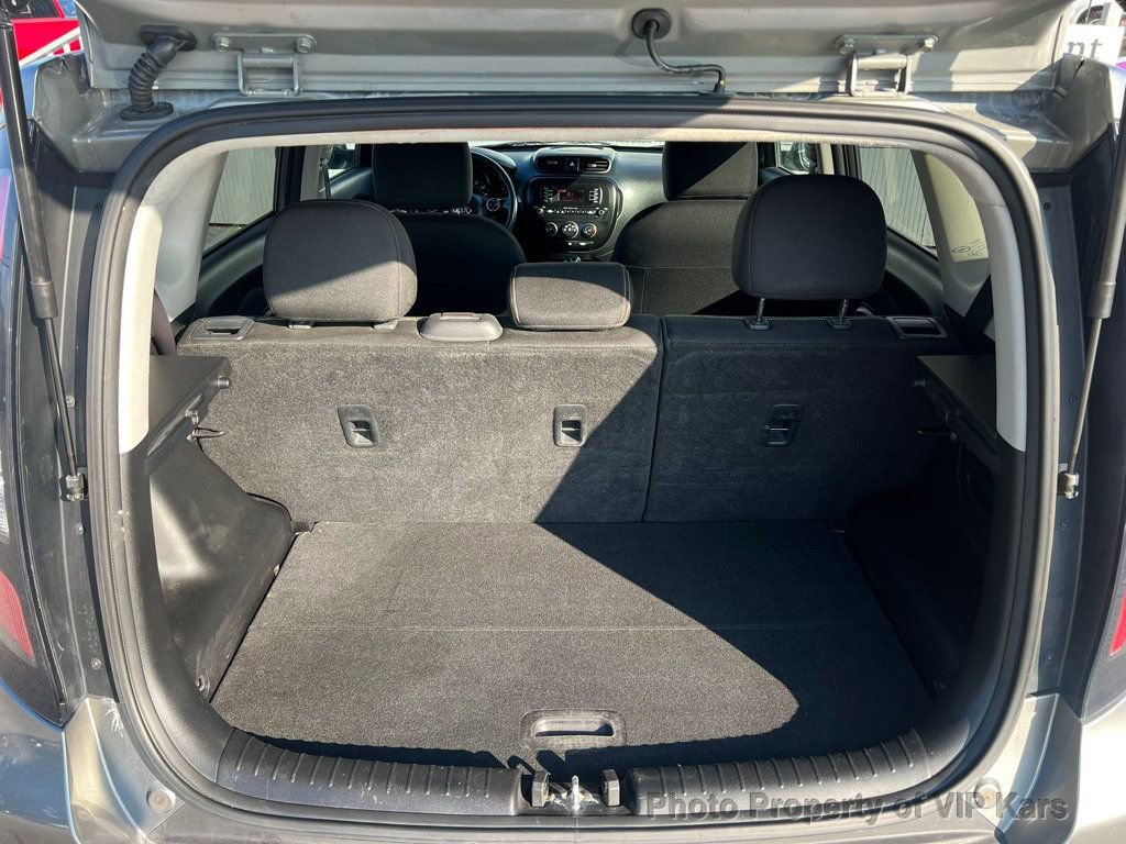 Used 2015 Kia Soul + image 7