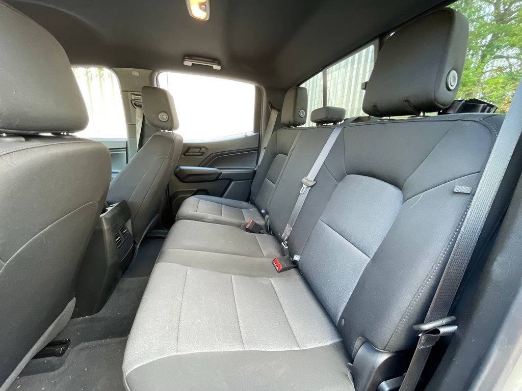 Used 2025 Chevrolet Colorado Trail Boss image 27
