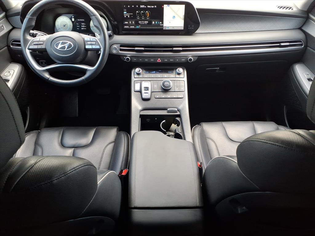 Used 2023 Hyundai Palisade Limited FWD image 17