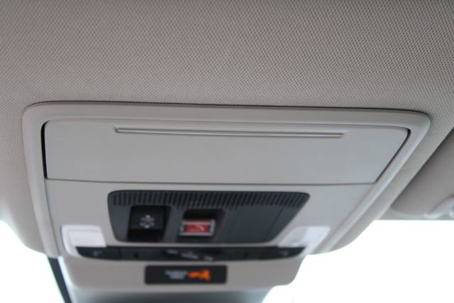 Used 2023 Honda Accord EX image 17