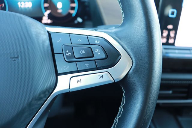 Used 2024 Volkswagen Atlas SE image 22