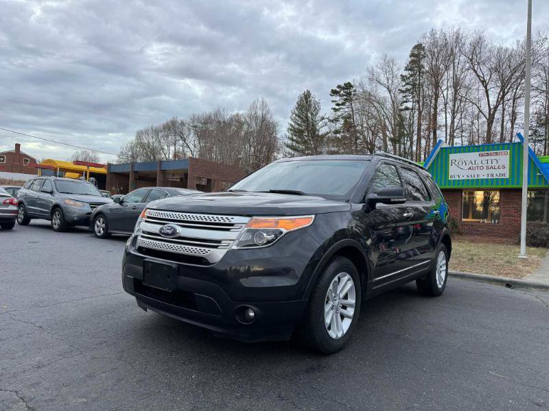 Used 2013 Ford Explorer XLT AWD/4WD image 1