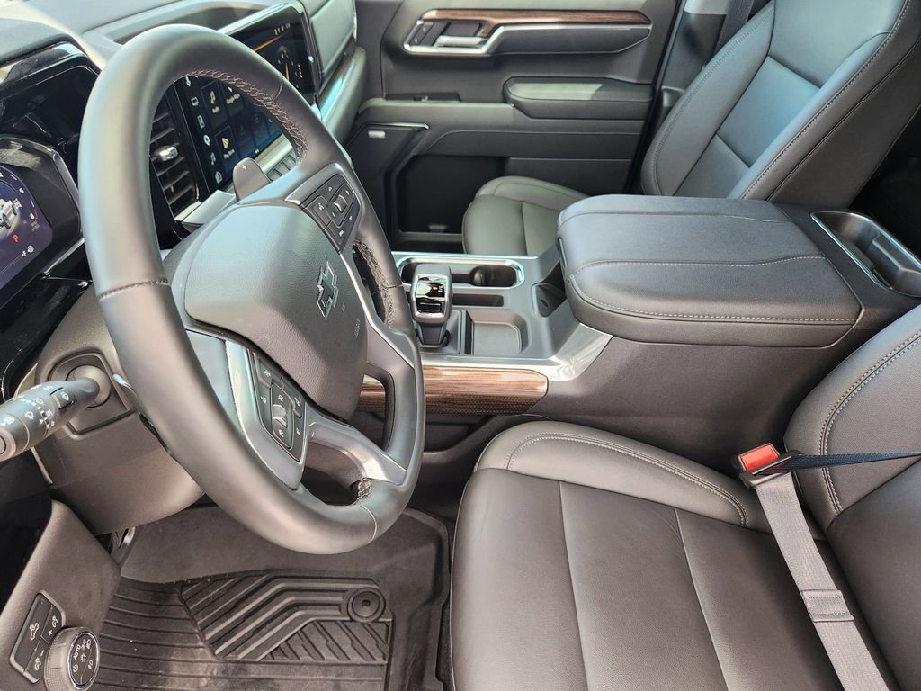 New 2026 Chevrolet Silverado 1500 LT Trail Boss w/ Convenience Package II AWD/4WD image 10