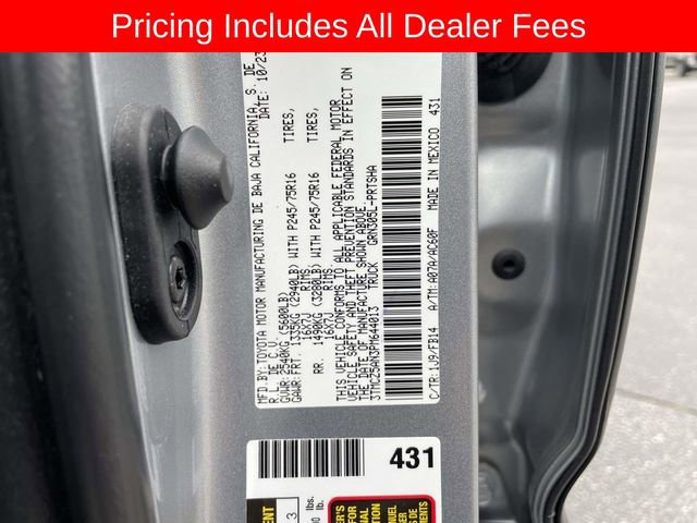 Used 2023 Toyota Tacoma SR AWD/4WD image 32