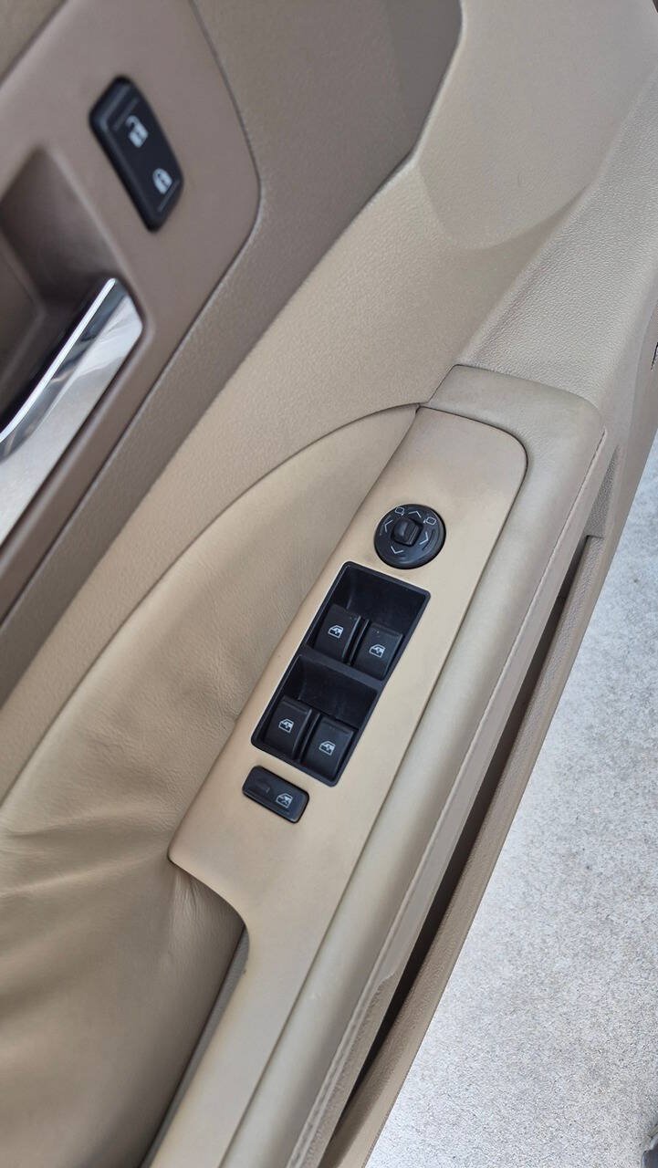Used 2005 Cadillac STS w/ Preferred Equipment Group RWD image 26
