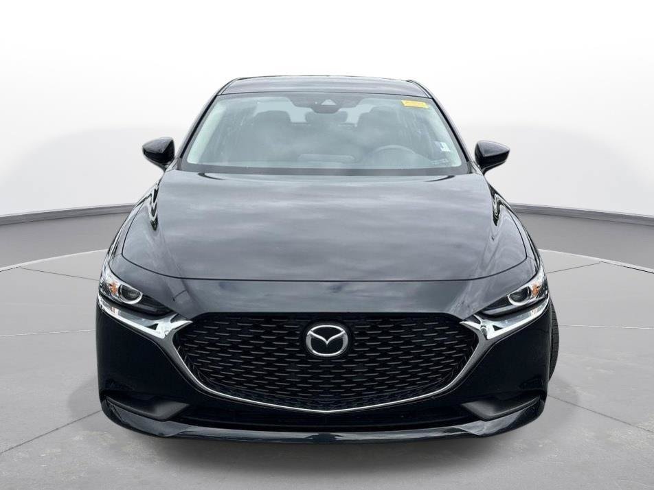 Used 2021 MAZDA MAZDA3 Sedan FWD image 3