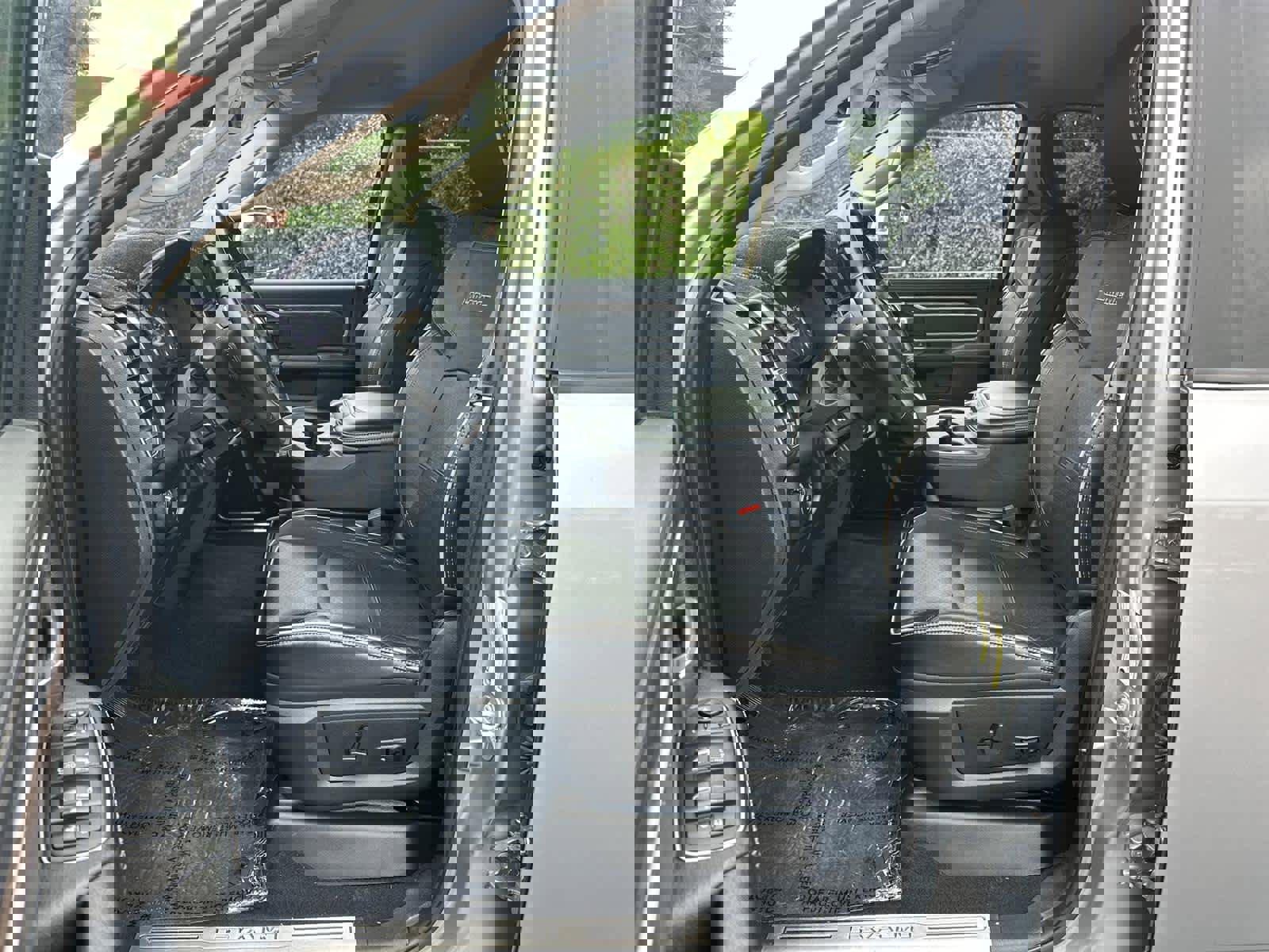 Used 2021 RAM 2500 Laramie image 11