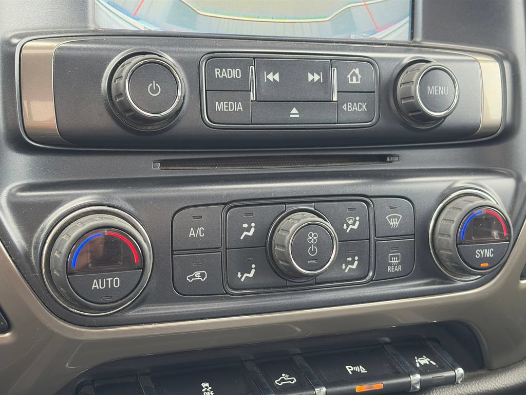 Used 2018 Chevrolet Silverado 1500 High Country AWD/4WD image 26
