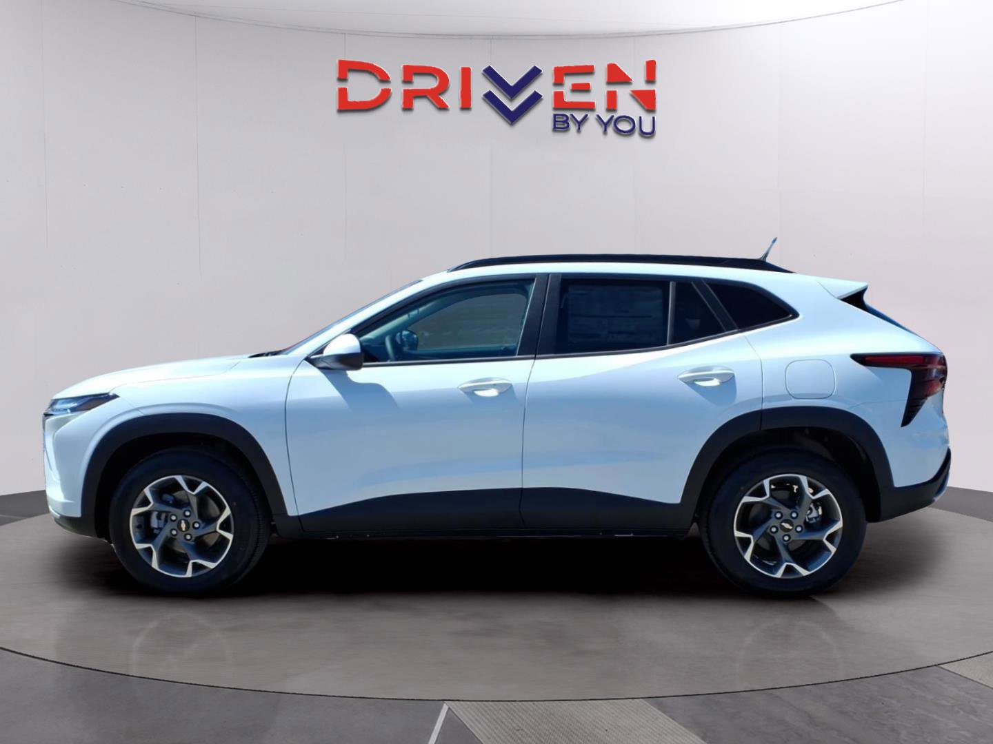 New 2026 Chevrolet Trax LT image 2