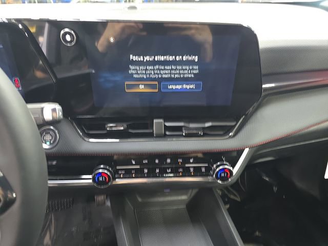 New 2026 Chevrolet Equinox RS w/ LPO, Floor Liner Package image 21