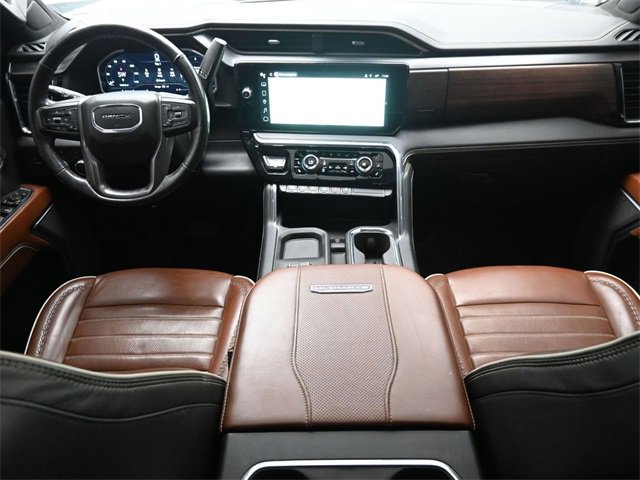 Used 2024 GMC Sierra 3500 Denali Ultimate image 22