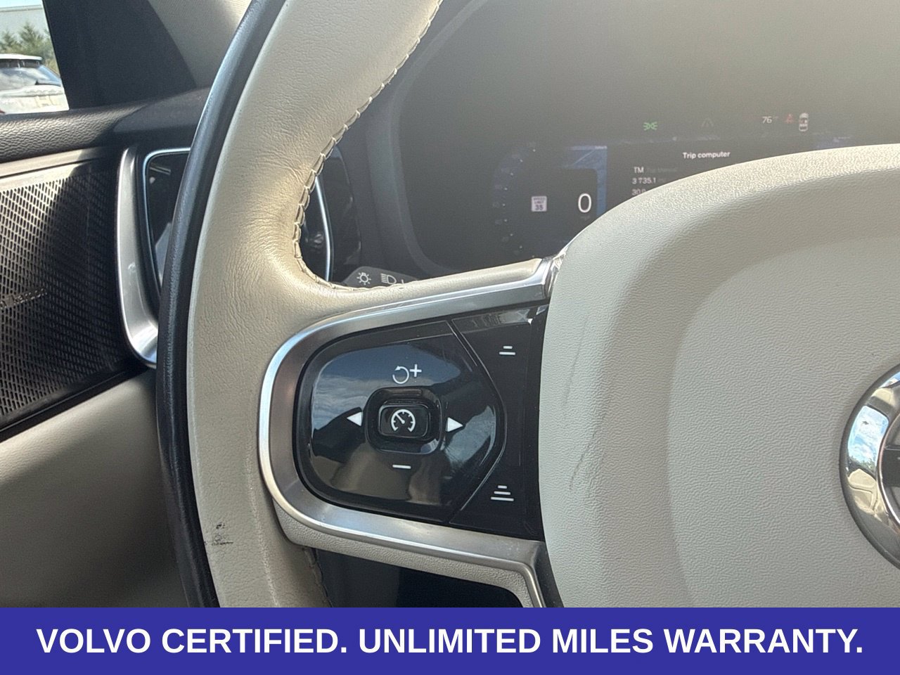 Certified 2024 Volvo S60 B5 Plus w/ Climate Package FWD image 23