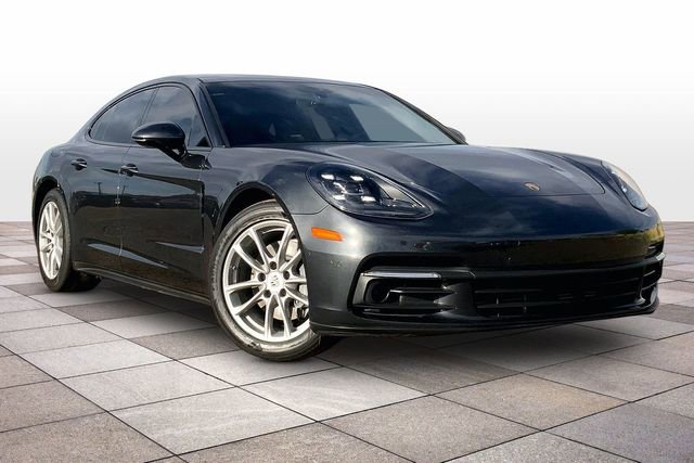 Used 2018 Porsche Panamera 4 AWD/4WD image 2
