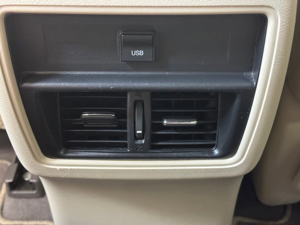 Used 2016 Nissan Murano SV image 17