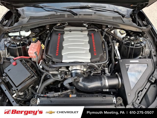 Certified 2017 Chevrolet Camaro SS RWD image 31