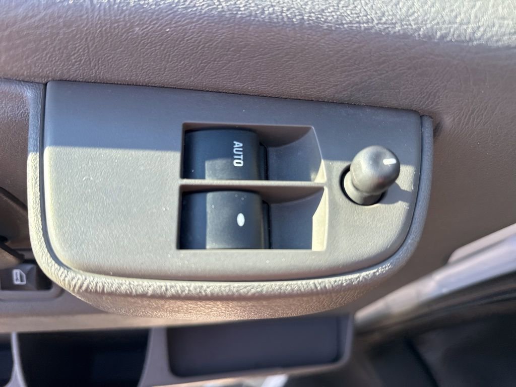 Used 2022 GMC Savana 2500 Work Van w/ Driver Convenience Package image 21