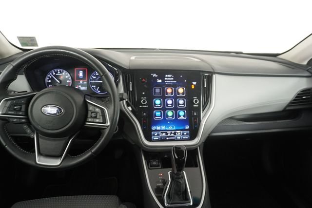 Used 2022 Subaru Outback Premium image 34