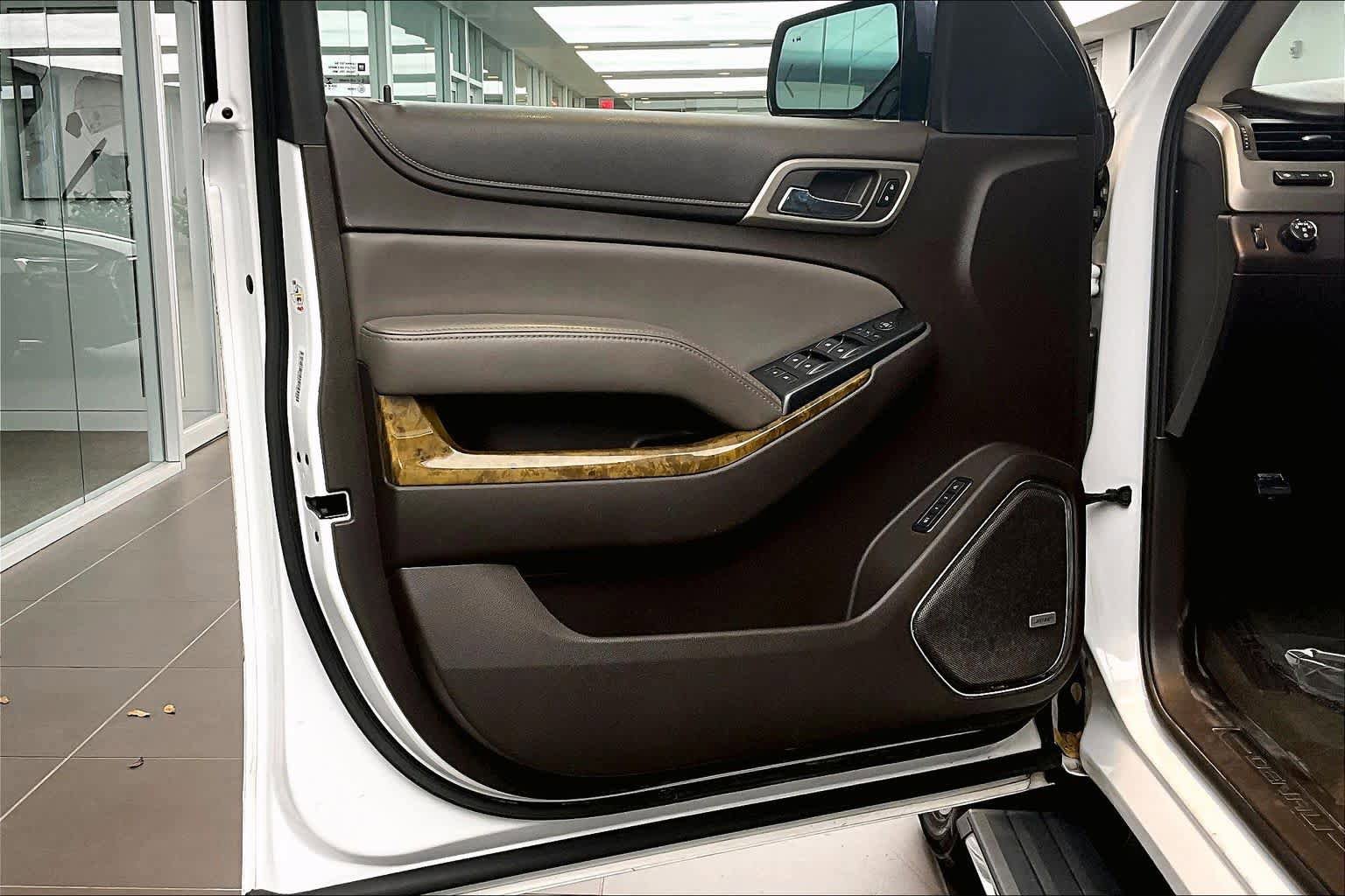 Used 2017 GMC Yukon Denali w/ Open Road Package image 21