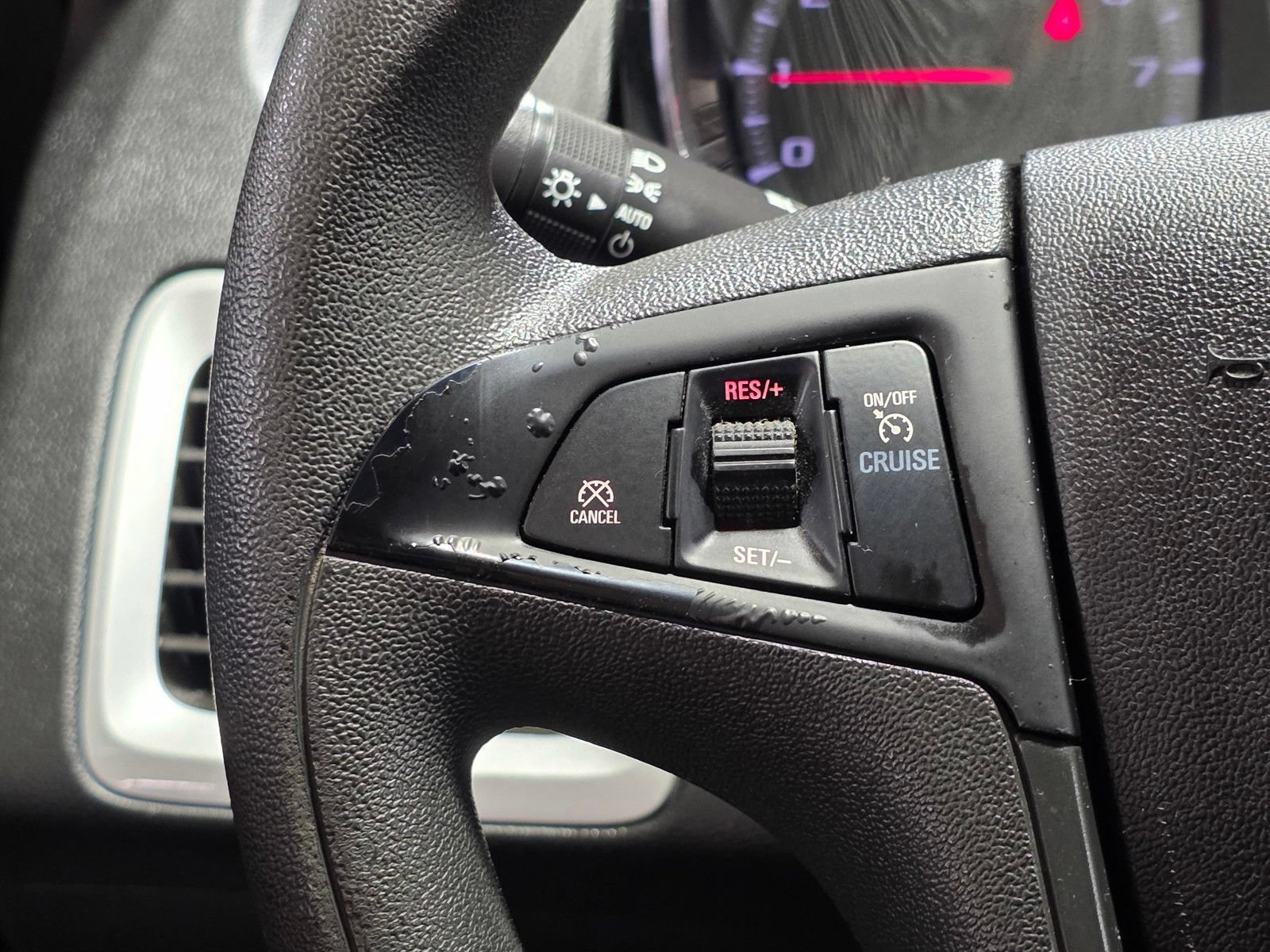 Used 2016 GMC Terrain SLE FWD image 29