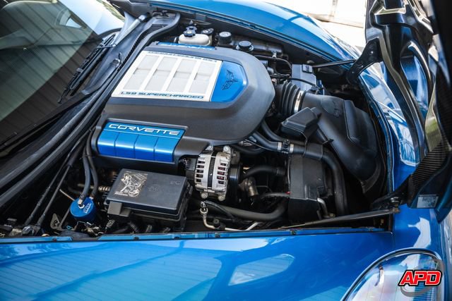 Used 2010 Chevrolet Corvette ZR1 RWD image 25