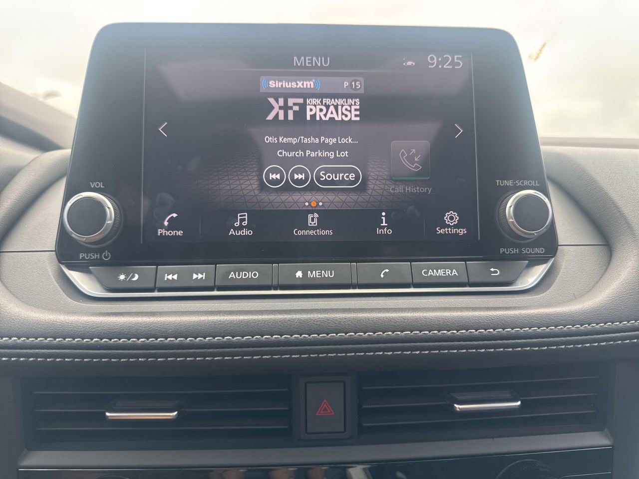 Certified 2023 Nissan Rogue SV w/ SV Premium B Package image 43