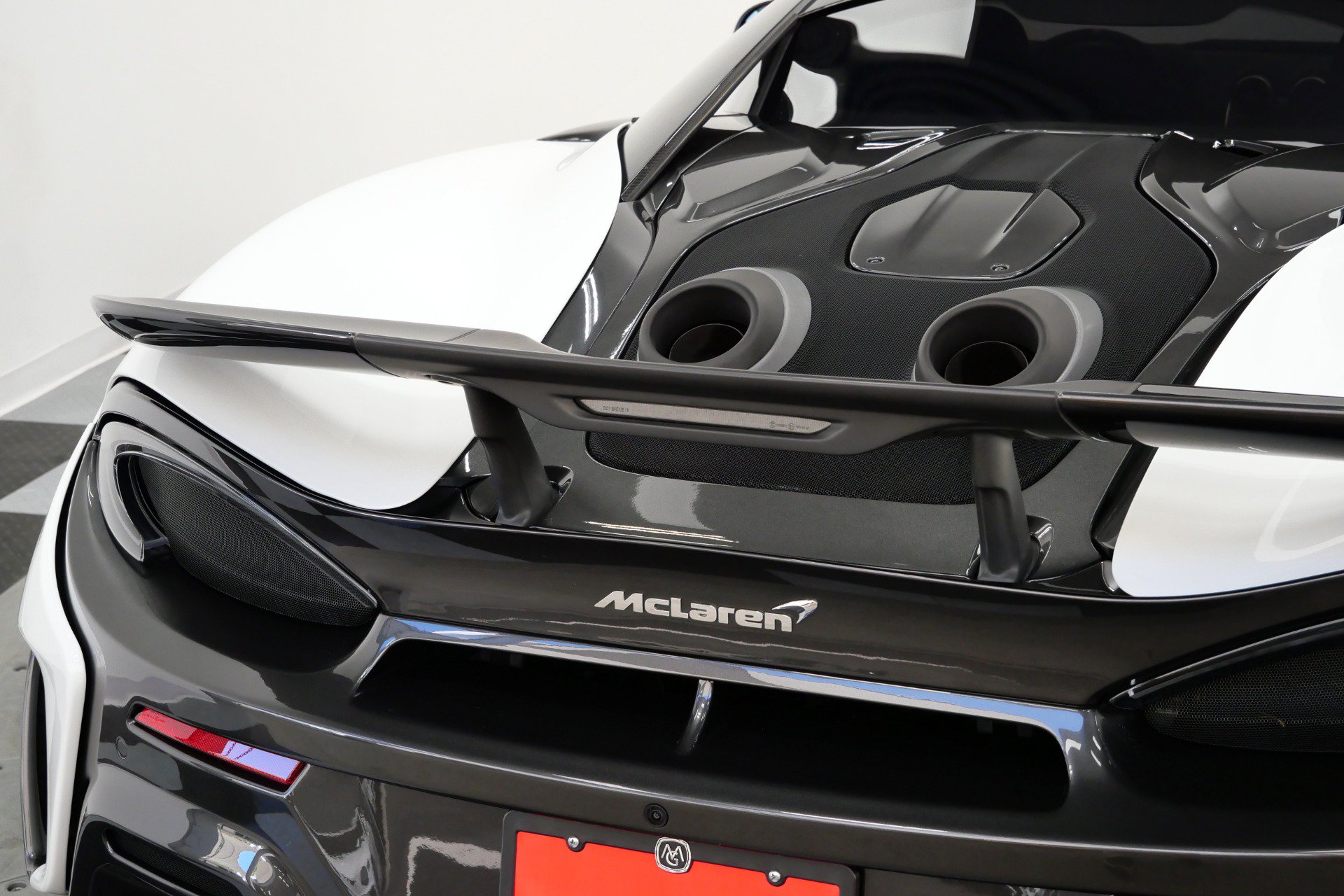 Used 2019 McLaren 600LT RWD image 52