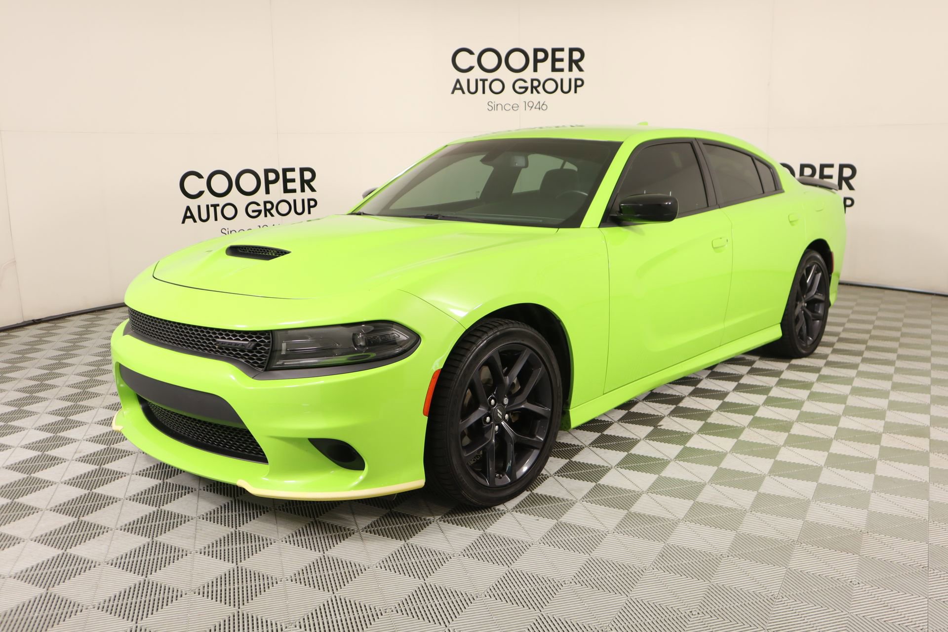 Used 2023 Dodge Charger GT w/ Plus Group image 10