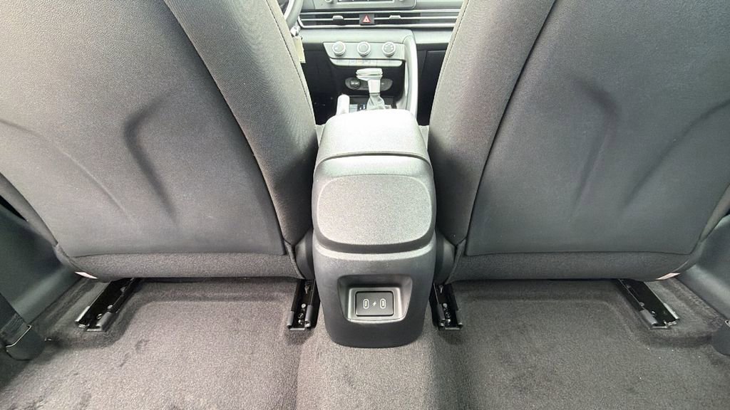 New 2026 Hyundai Elantra SE image 20
