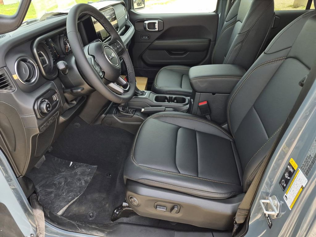 New 2026 Jeep Gladiator Sport AWD/4WD image 9
