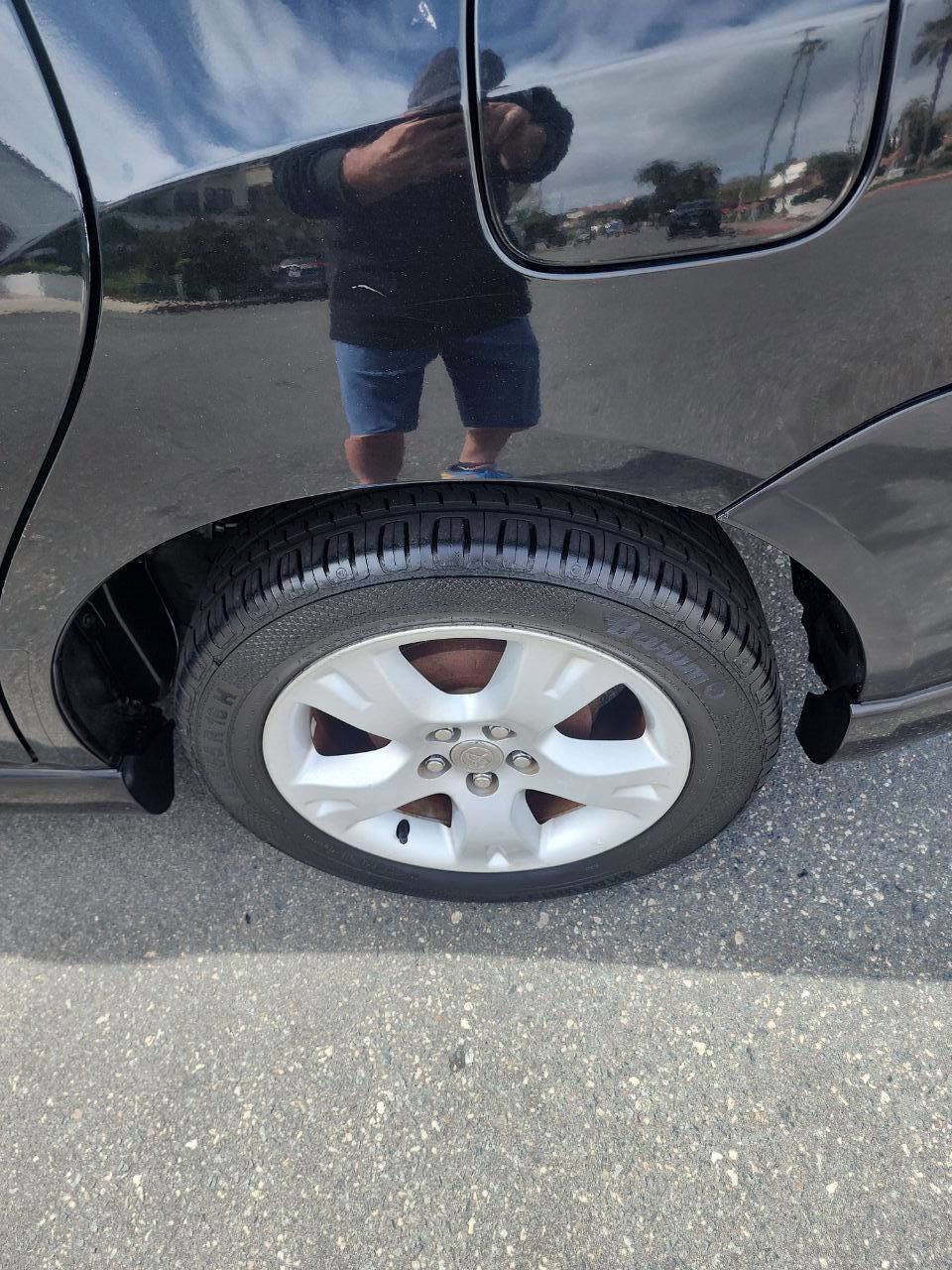 Used 2004 Toyota Matrix XR image 8