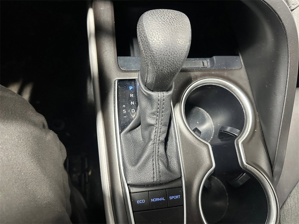 Used 2023 Toyota Camry LE image 21