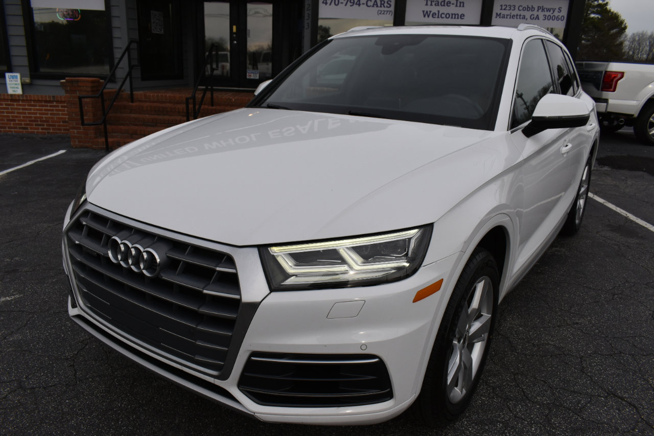 Used 2018 Audi Q5 2.0T Premium Plus w/ Premium Plus Package image 2