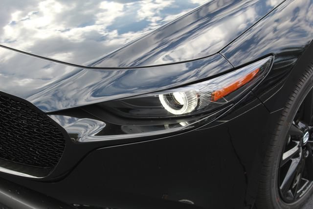 New 2026 MAZDA MAZDA3 2.5 S Hatchback w/ Premium Pkg FWD image 9