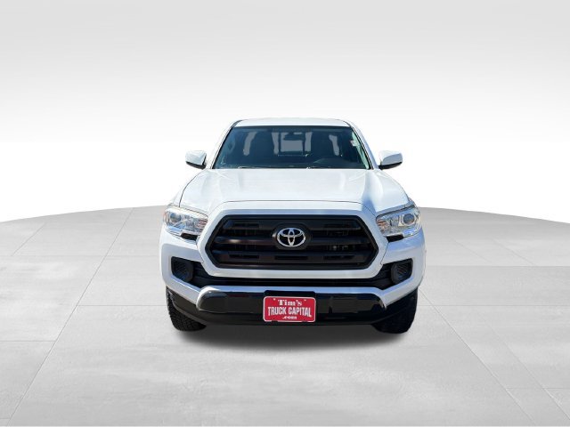 Used 2017 Toyota Tacoma SR w/ SR Convenience Package AWD/4WD image 8