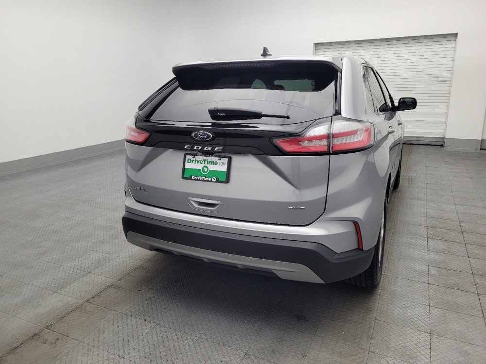Used 2024 Ford Edge SEL image 7