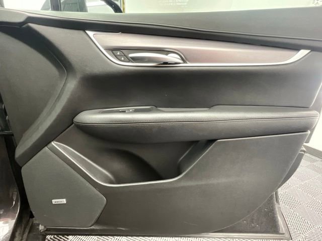Used 2019 Cadillac XT5 Luxury image 13